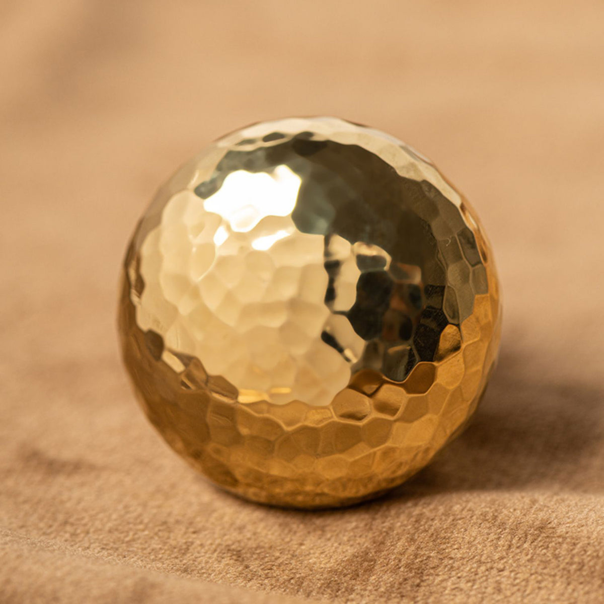 Hammered Solid Brass Round Knob – Polished Finish, 18/25/30/35 mm, Single Piece with Mounting Screws